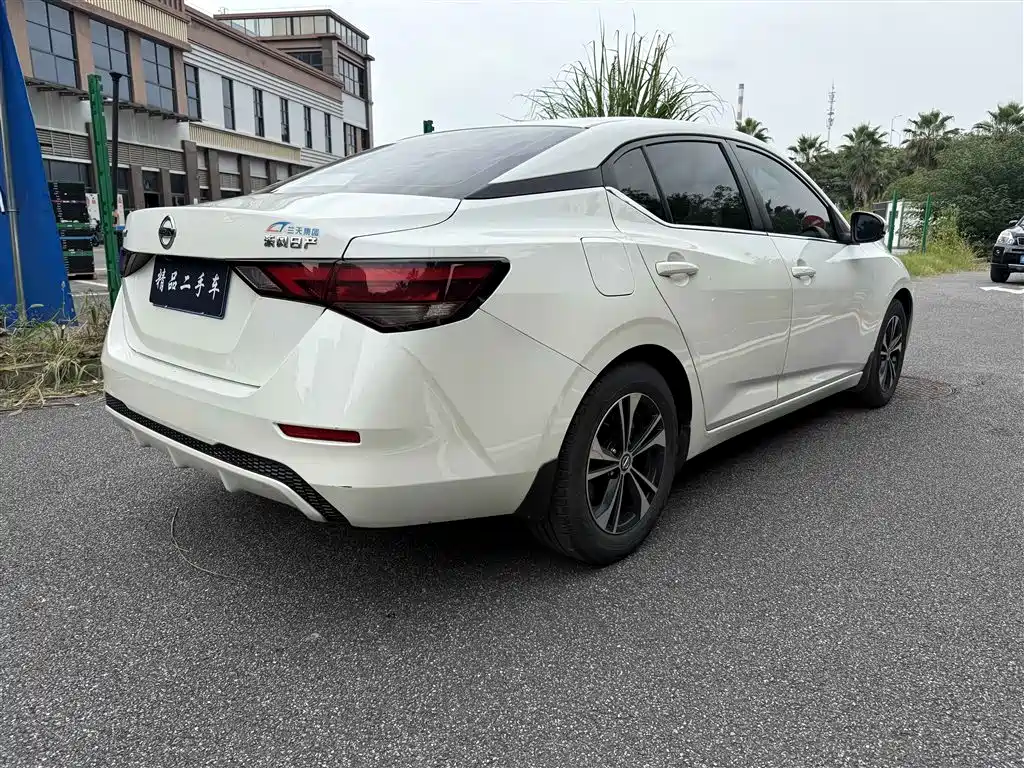 Nissan Sylphy — миниатюра 6