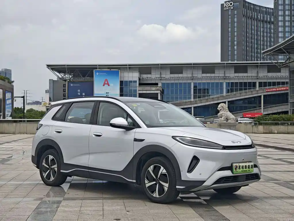 BYD 05 EV 2025 520KM