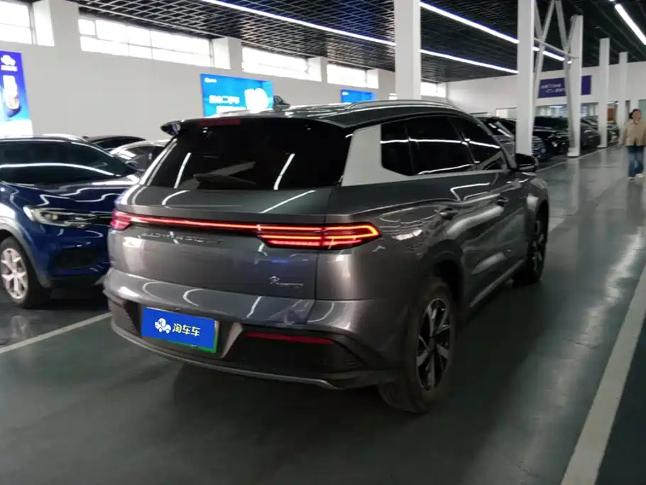 BYD Song Pro DM-i 2023 — фото 3