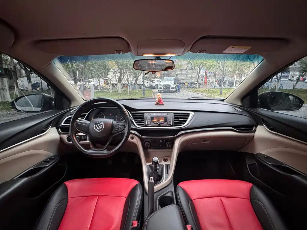 Buick Excelle — миниатюра 13
