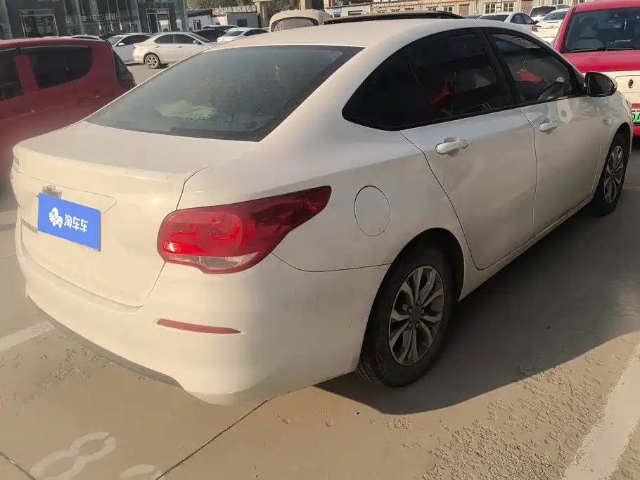 Chevrolet Cavalier — миниатюра 3