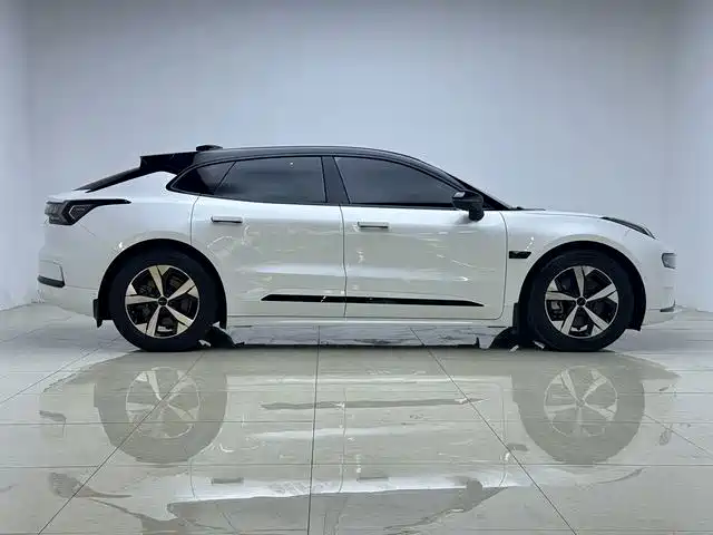 Zeekr 001 — миниатюра 8