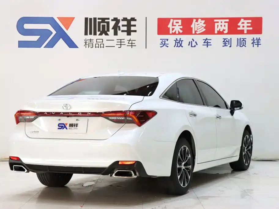 Toyota Avalon — миниатюра 4