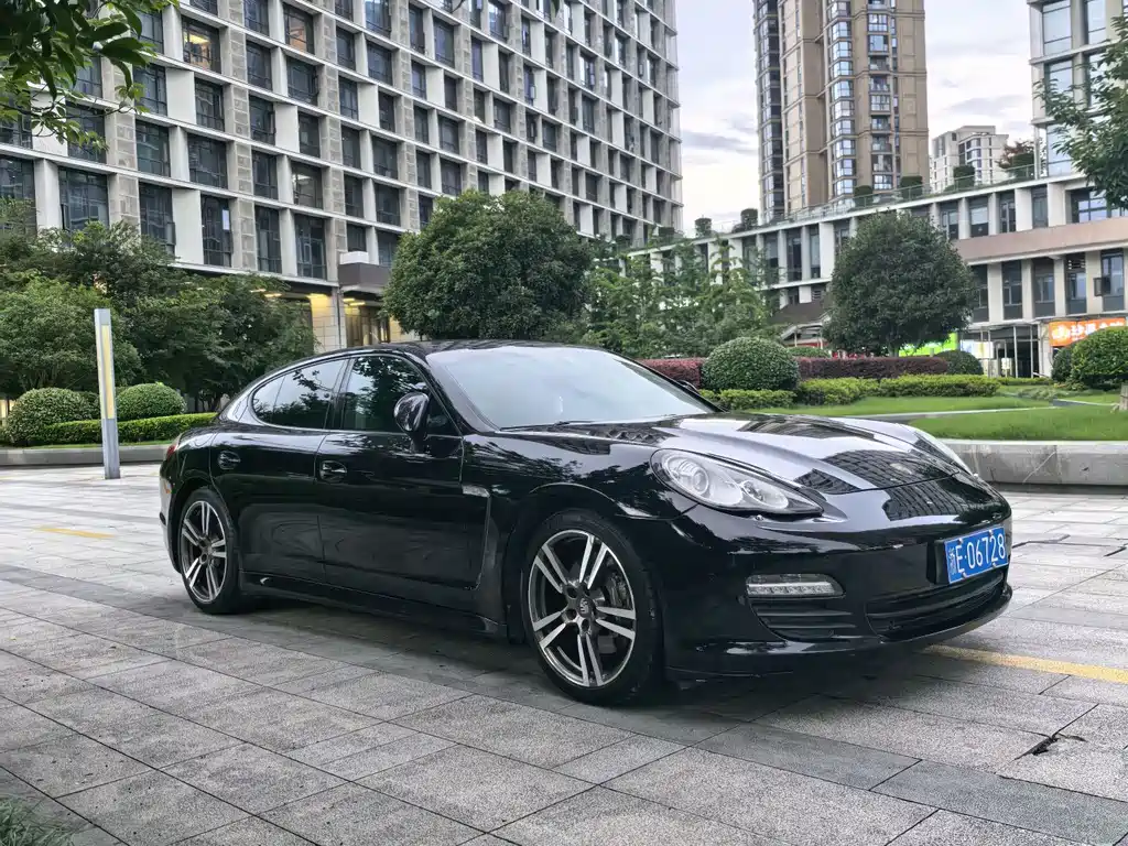 Porsche Panamera 2010 Panamera 3.6L