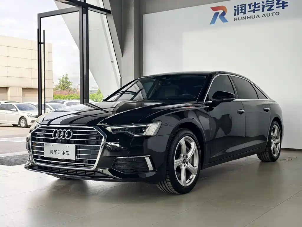 Audi A6L 2022