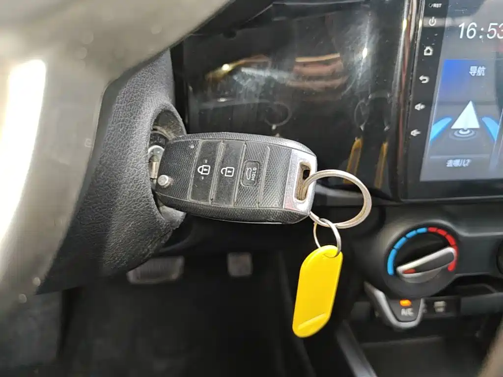 Kia K2 — миниатюра 9