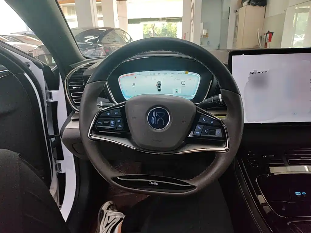 BYD Han — миниатюра 11