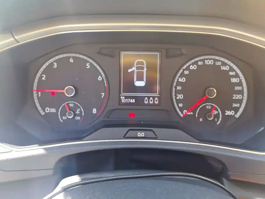 Volkswagen T-Roc — миниатюра 14