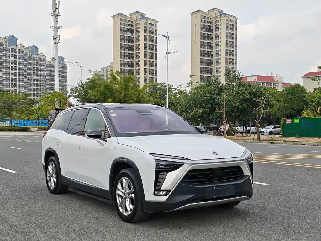 NIO ES8 — миниатюра 8