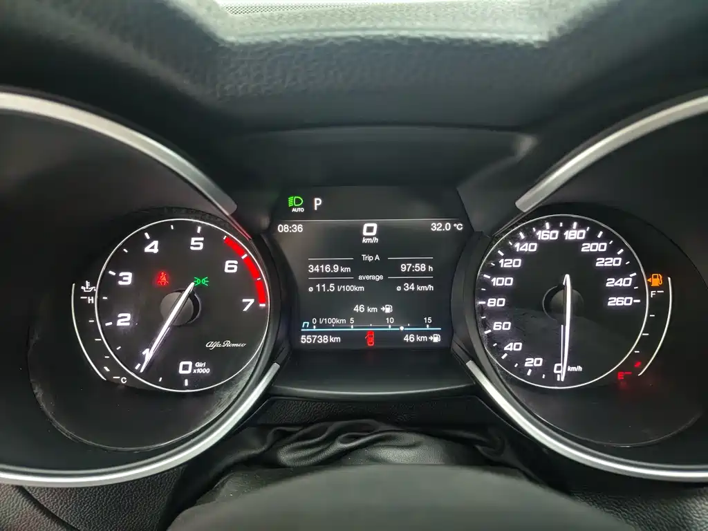 Alfa Romeo Stelvio — миниатюра 10