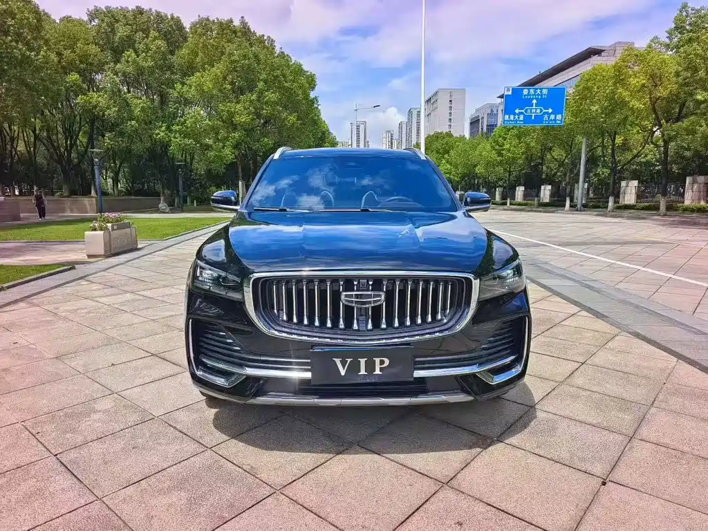 Geely Xingyue L — миниатюра 2
