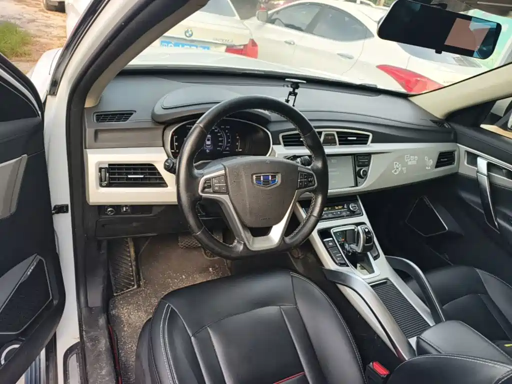 Geely Boyue — миниатюра 10