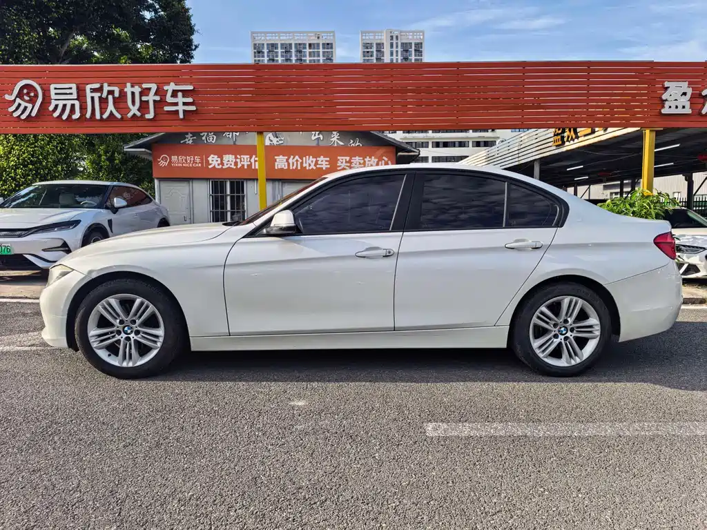 BMW 3 Series — миниатюра 4