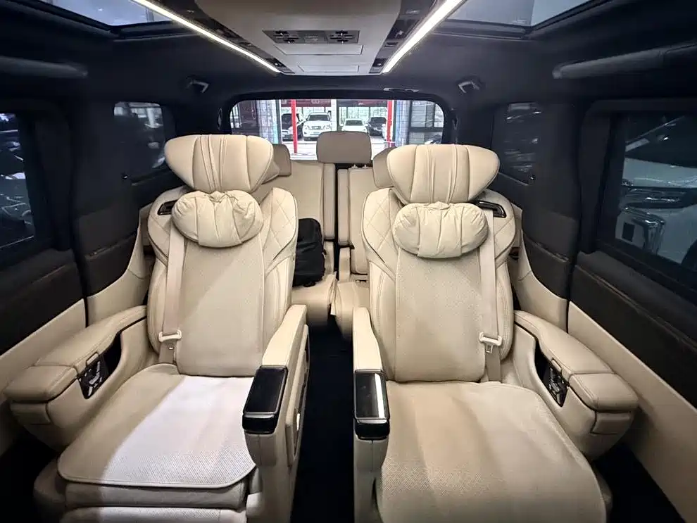 Toyota Vellfire — миниатюра 12