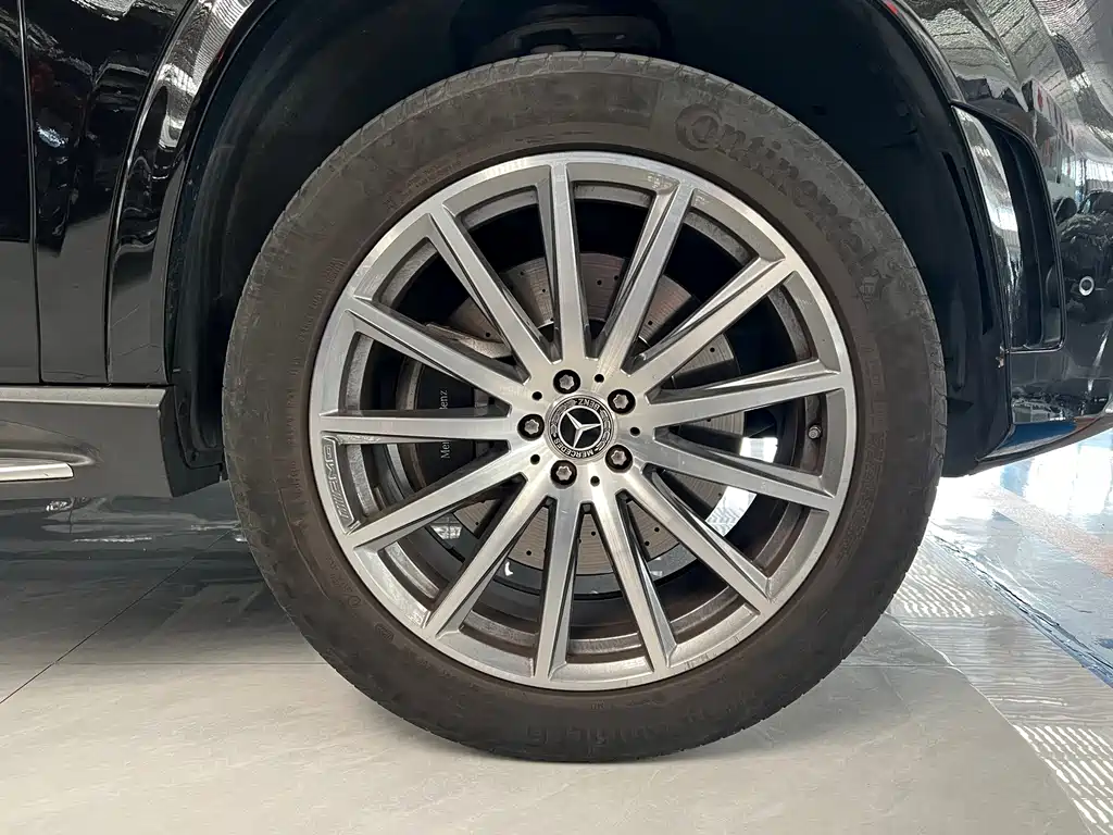 Mercedes-Benz GLS — миниатюра 3