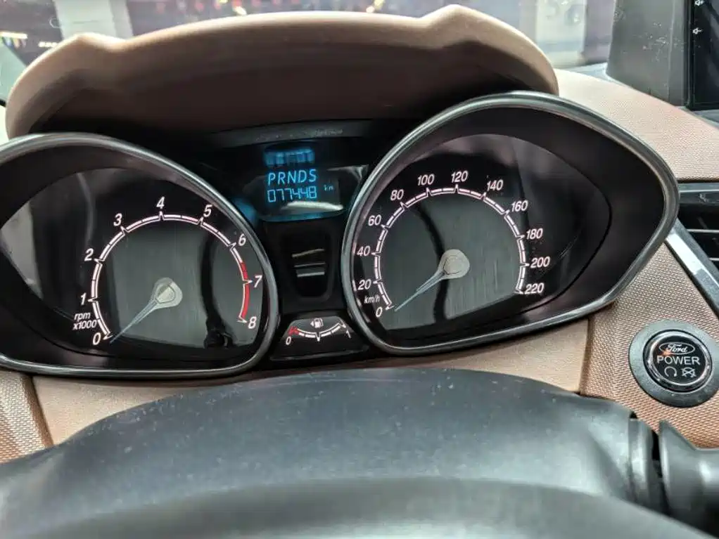 Ford Fiesta — миниатюра 9