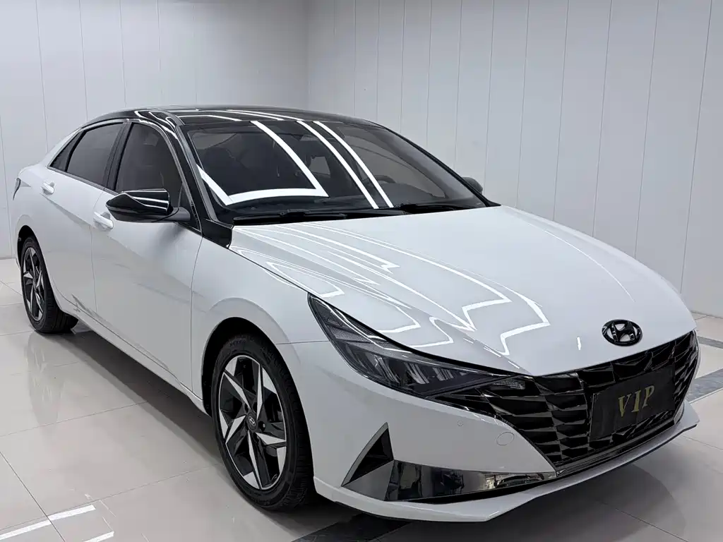Hyundai Elantra — миниатюра 3