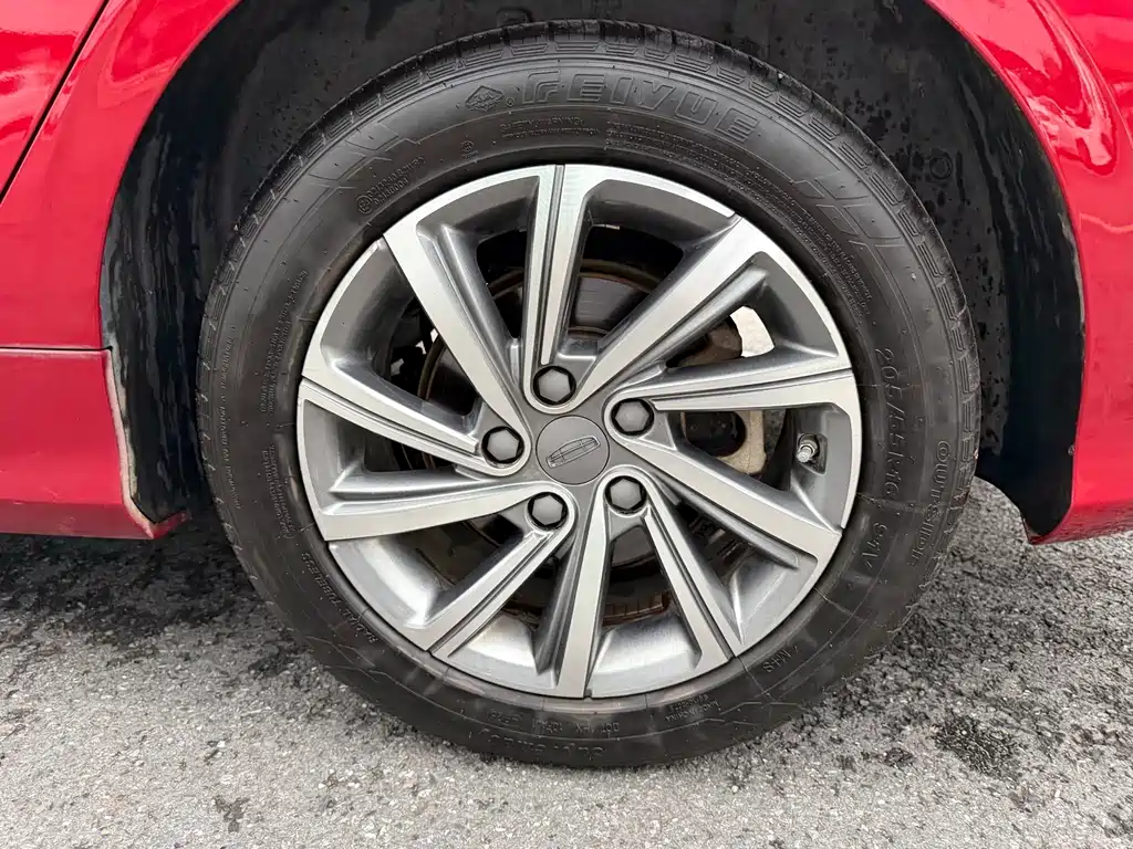 Geely Binrui — миниатюра 13