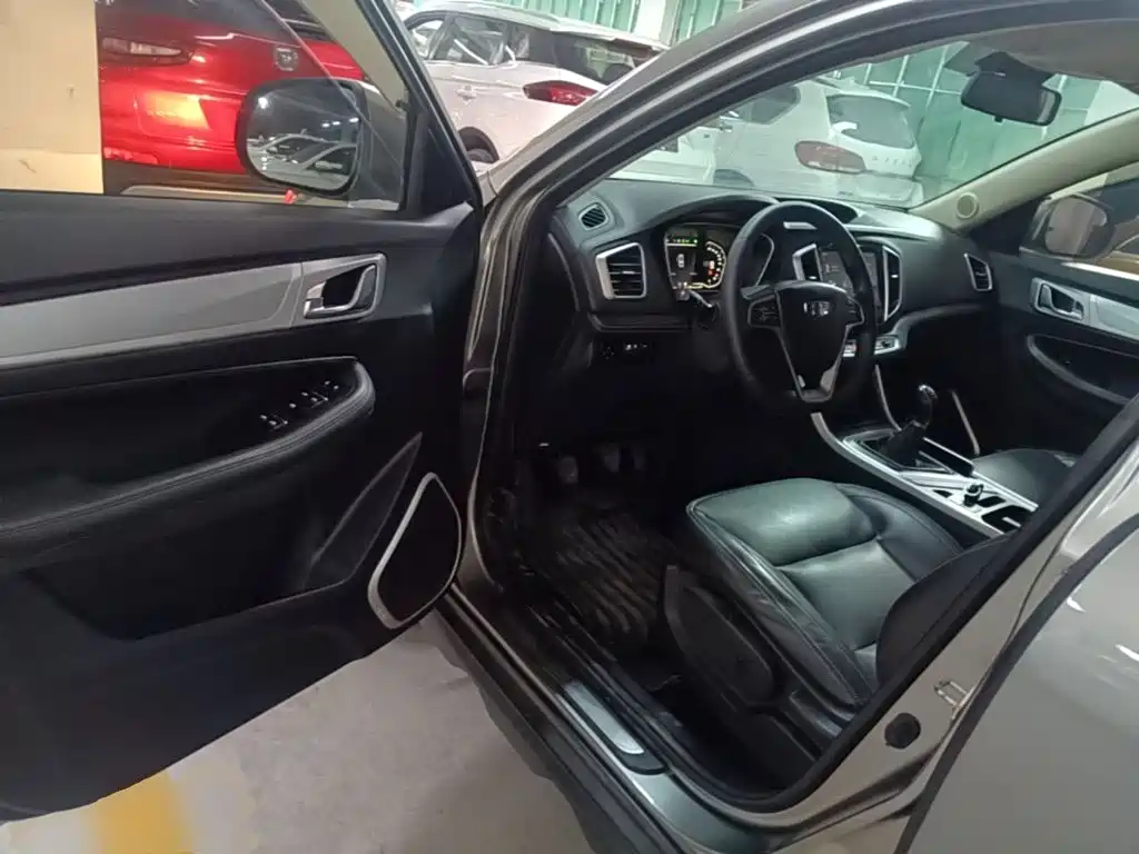 Geely Vision X6 — миниатюра 16