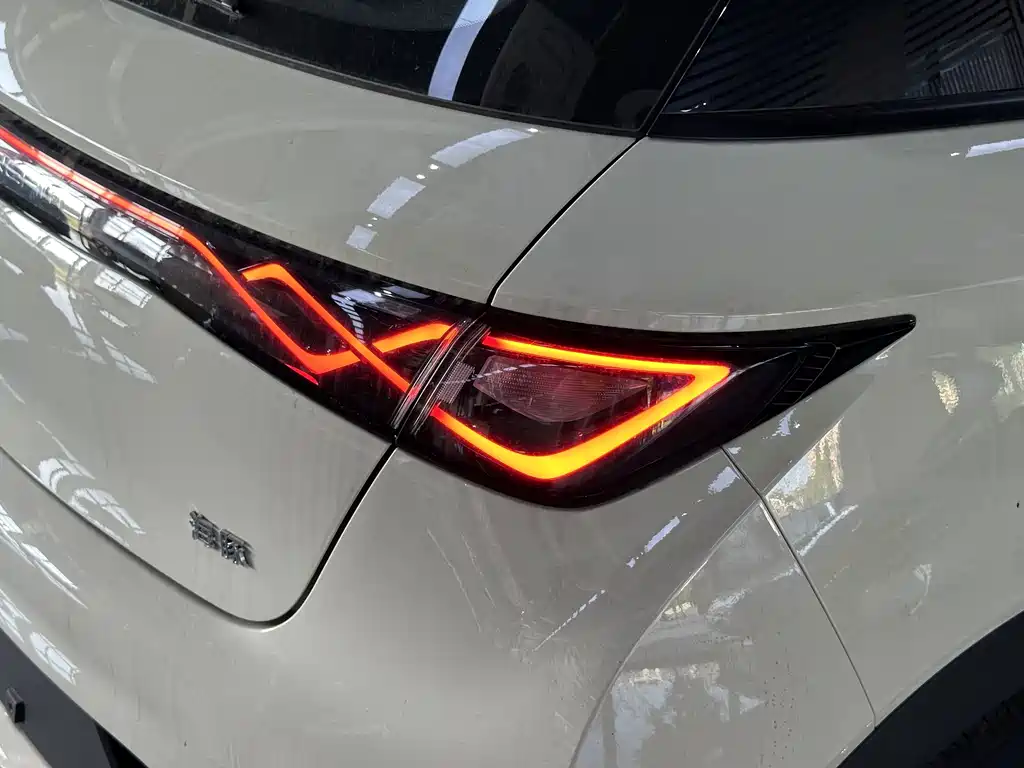 BYD Dolphin — миниатюра 16