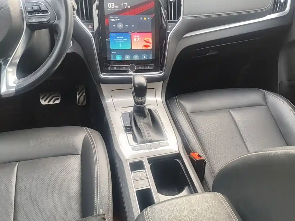 Roewe RX5 — миниатюра 14