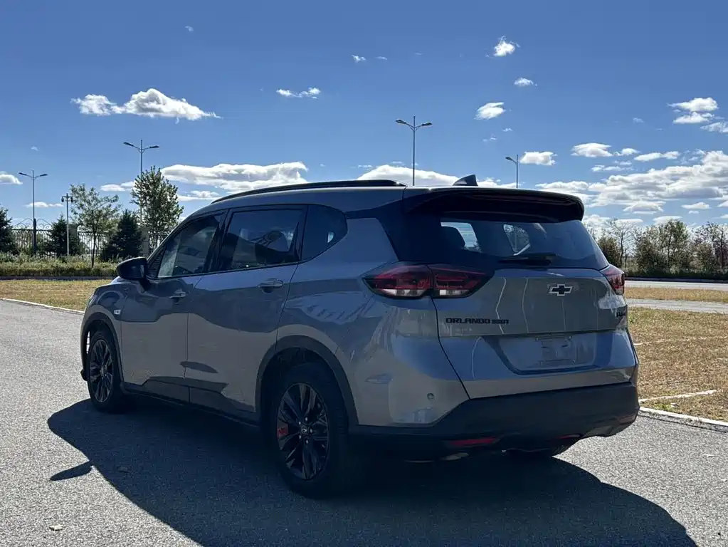 Chevrolet Volando — миниатюра 4