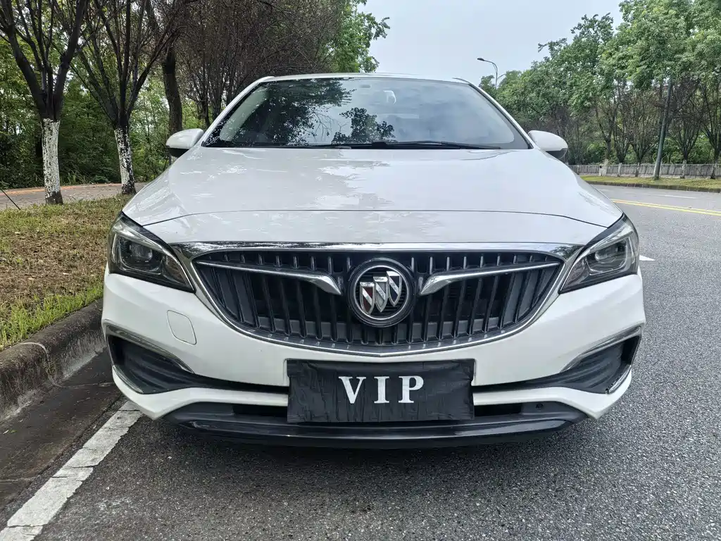 Buick Verano — миниатюра 2