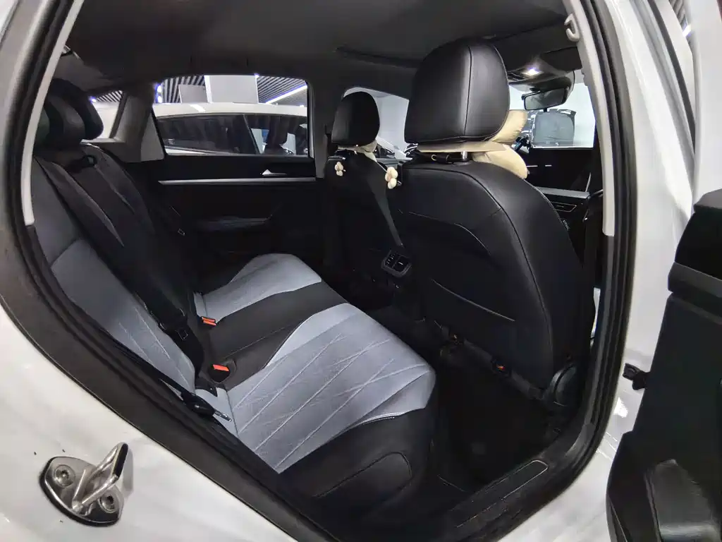 Volkswagen Lavida — миниатюра 11
