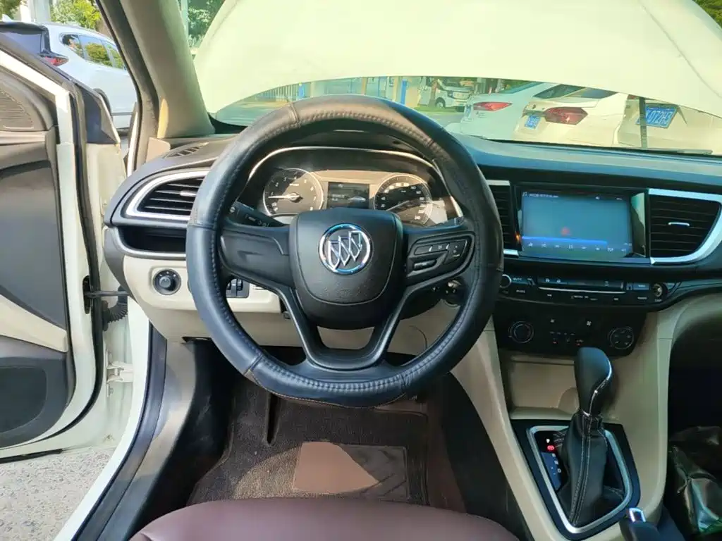Buick Excelle — миниатюра 11