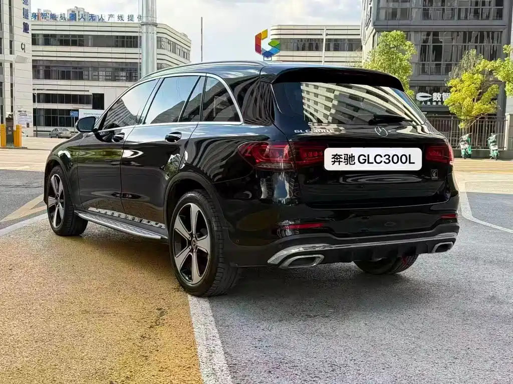 Mercedes-Benz GLC — миниатюра 7