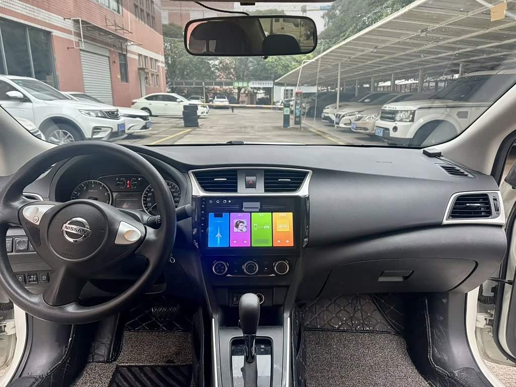 Nissan Sylphy 1.6 л 2023 г. Белый, пробег 30000 км