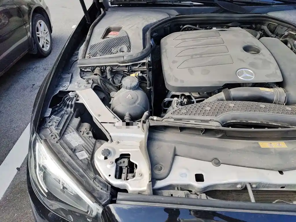 Mercedes-Benz E-Class — миниатюра 19