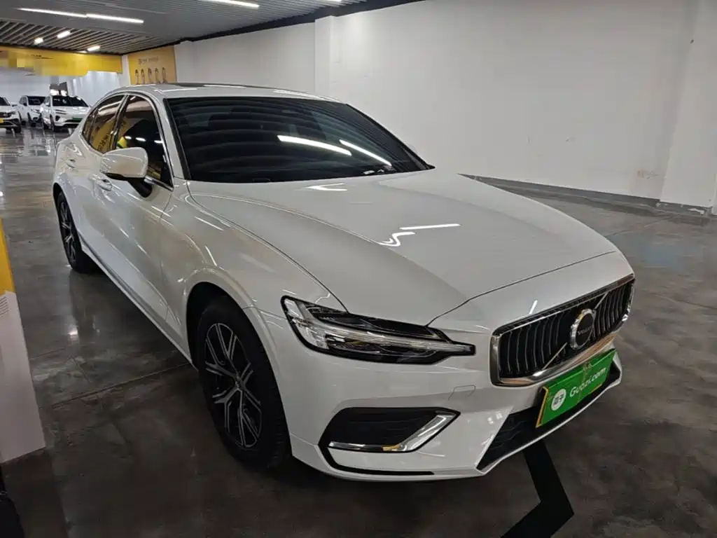 Volvo S60 — миниатюра 4