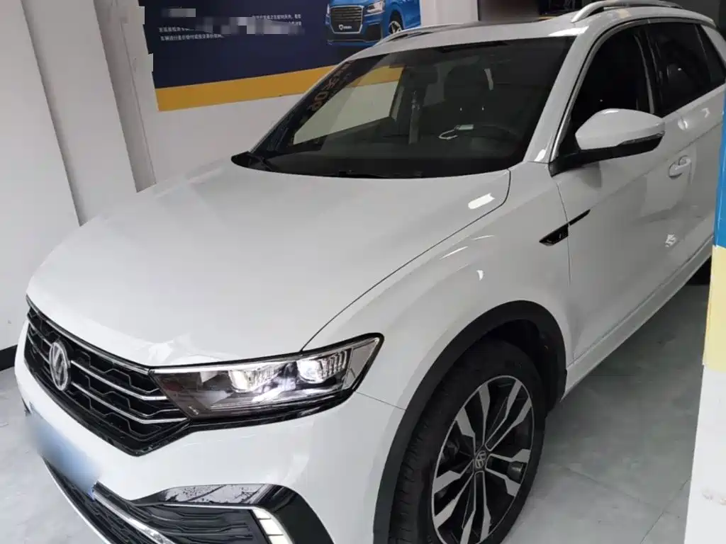 Volkswagen T-Roc — миниатюра 2