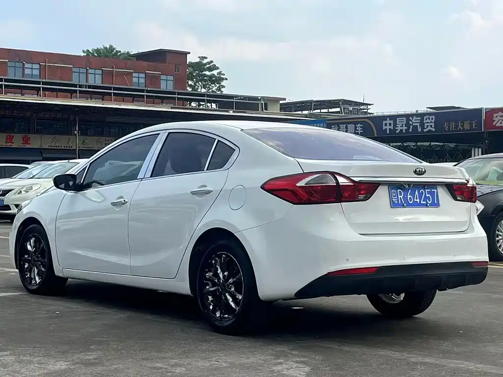 Kia K3 — миниатюра 6