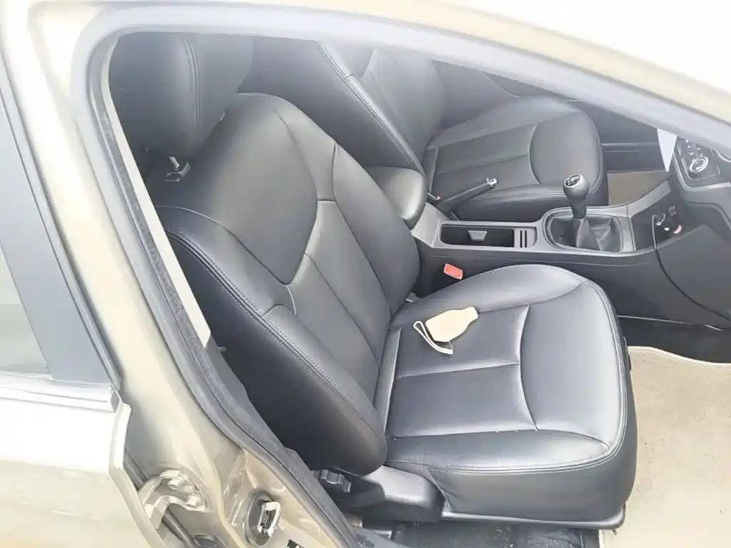 Roewe 360 — миниатюра 25