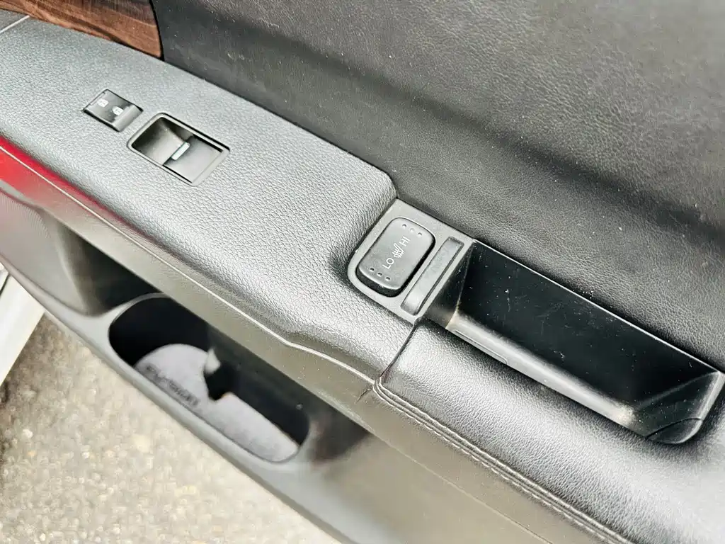Honda Elysion — миниатюра 13