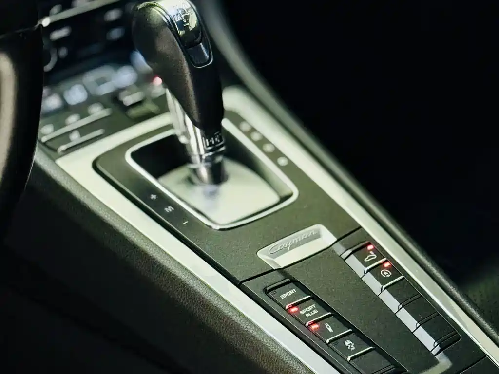 Porsche Cayman — миниатюра 8