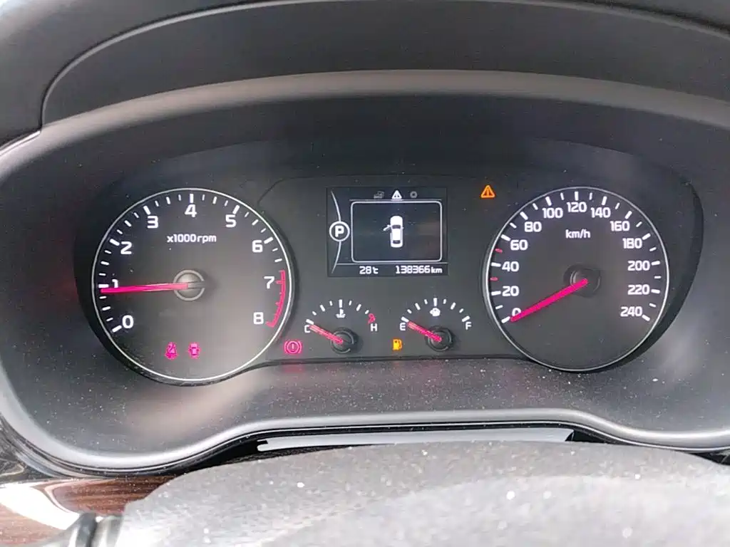 Kia K4 — миниатюра 12