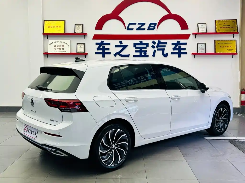 Volkswagen Golf — миниатюра 4