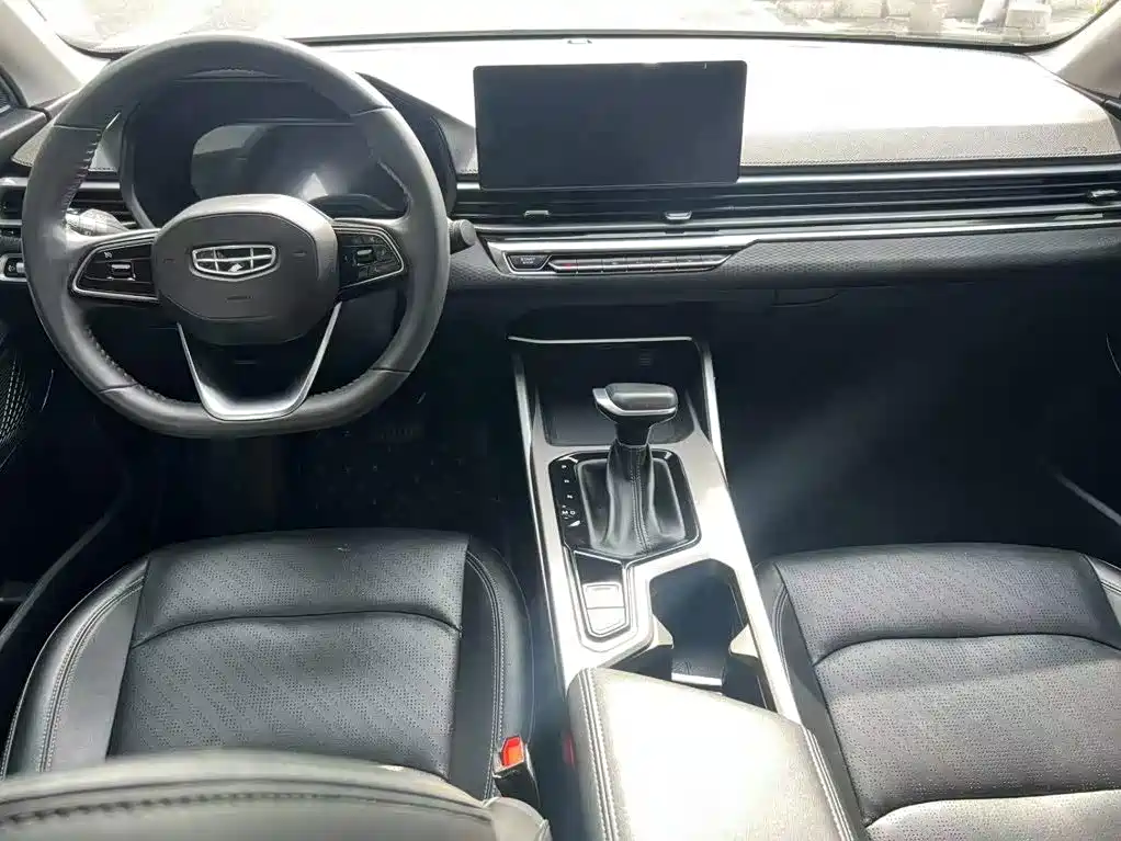 Geely Emgrand — миниатюра 9
