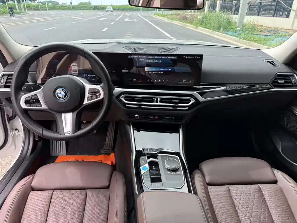 BMW i3 — миниатюра 5