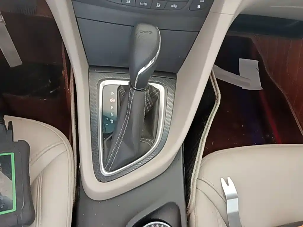 Buick Excelle — миниатюра 14