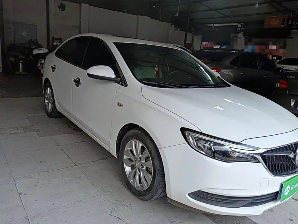 Buick Excelle — миниатюра 4
