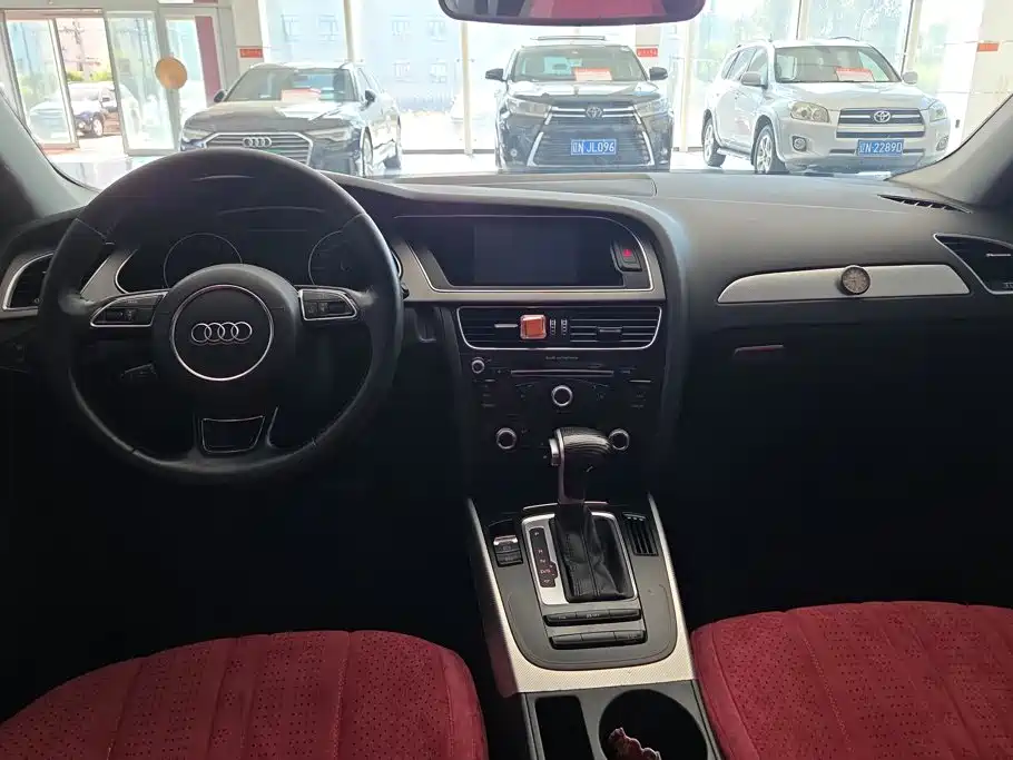 Audi A4L — миниатюра 12