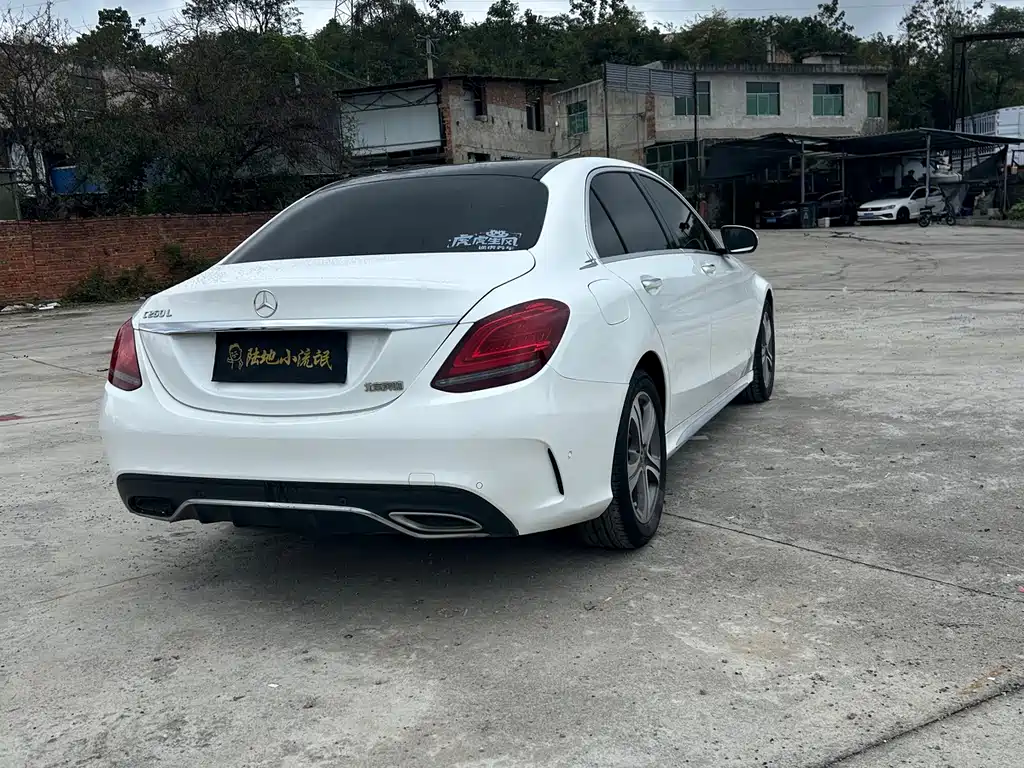 MERCEDES-BENZ C CLASS