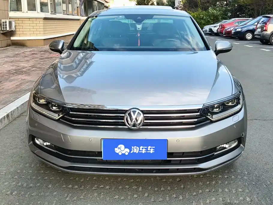 Volkswagen Magotan — миниатюра 2