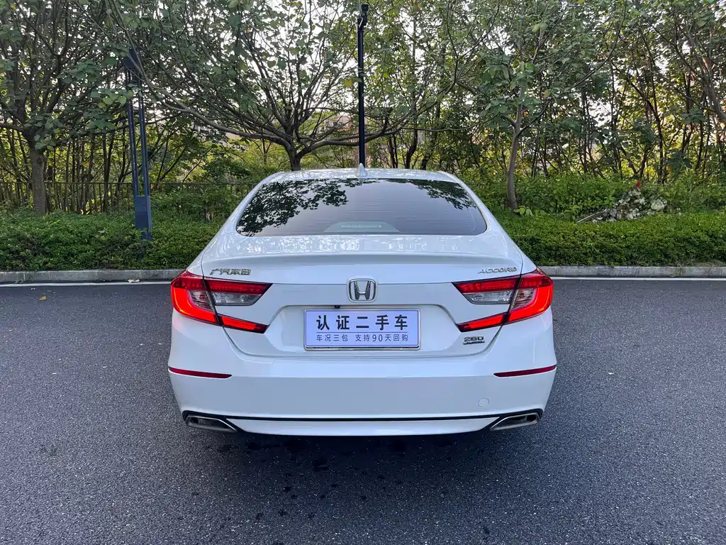 Honda Accord — миниатюра 5