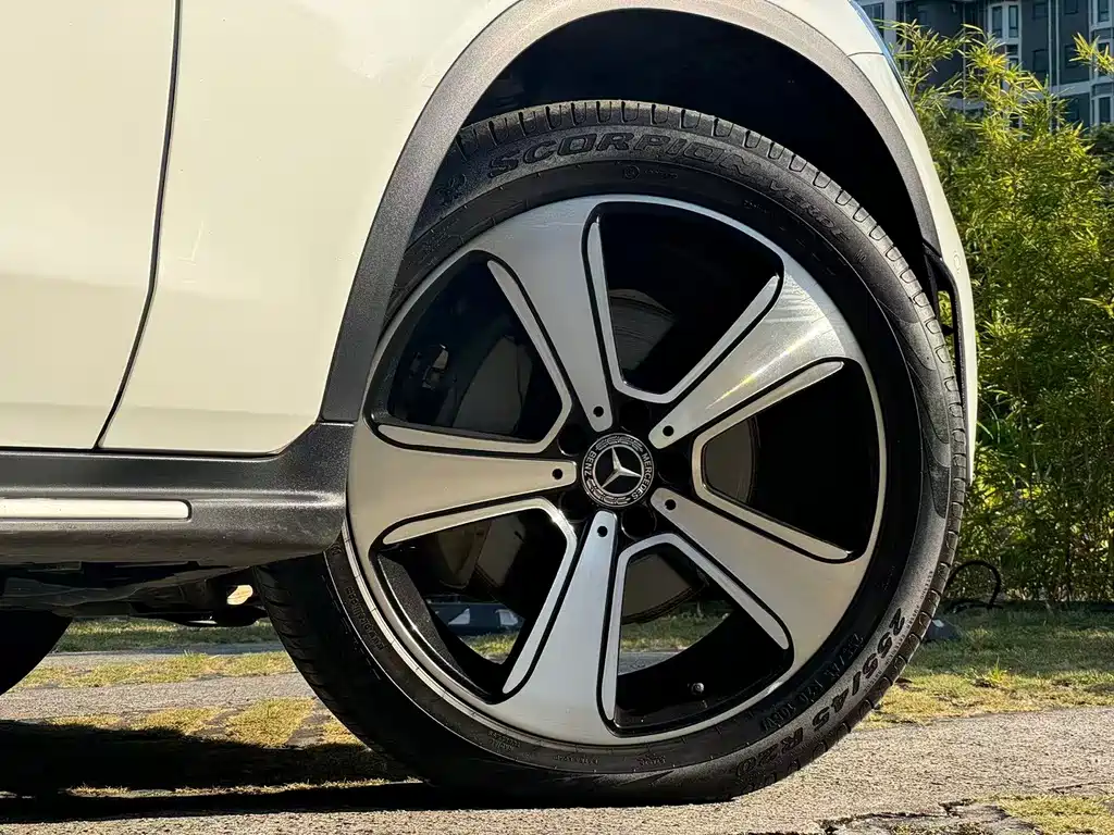 Mercedes-Benz GLC — миниатюра 18