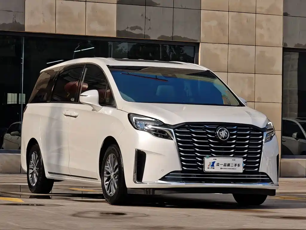 Buick GL8 — миниатюра 3